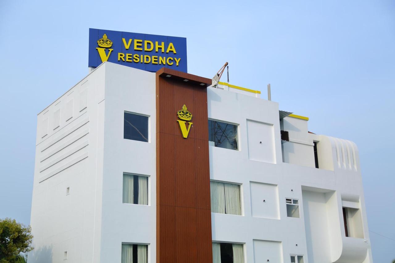Отель Vedha Residency Тируваннамалай Экстерьер фото