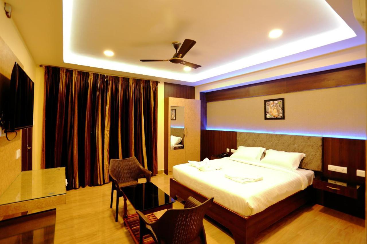 Отель Vedha Residency Тируваннамалай Экстерьер фото